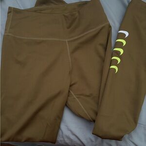Green Nike leggings